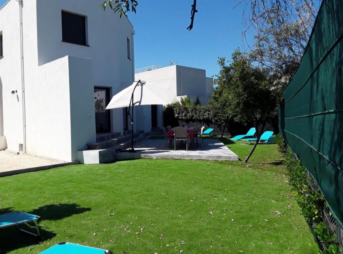 Villa En Bord De Plage แซ็ต ภายนอก รูปภาพ